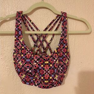 Victoria's Secret Multicolor Geometric Strappy Sports Bra